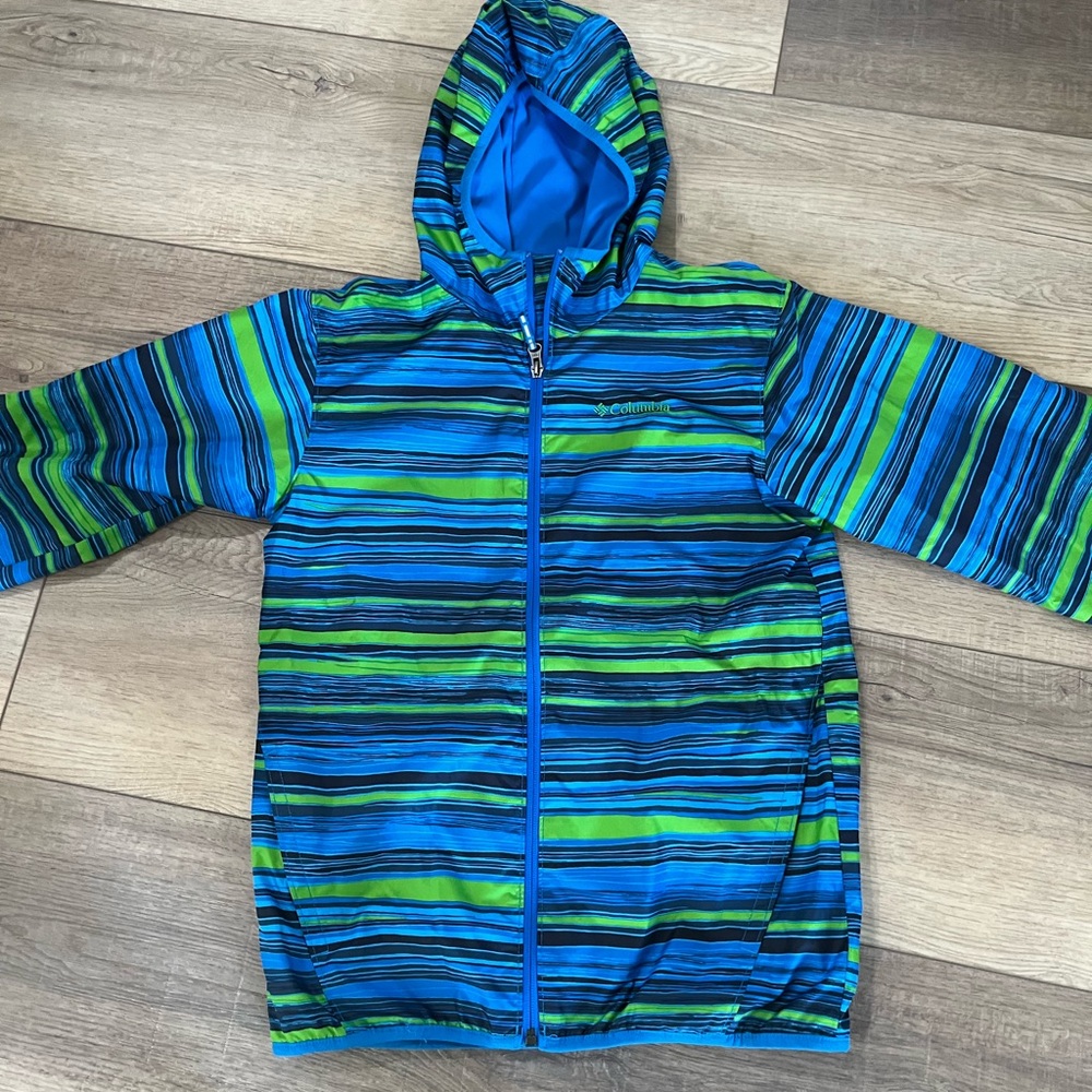 Columbia Youth Large lightly lined jacket. - Picture 3 of 3